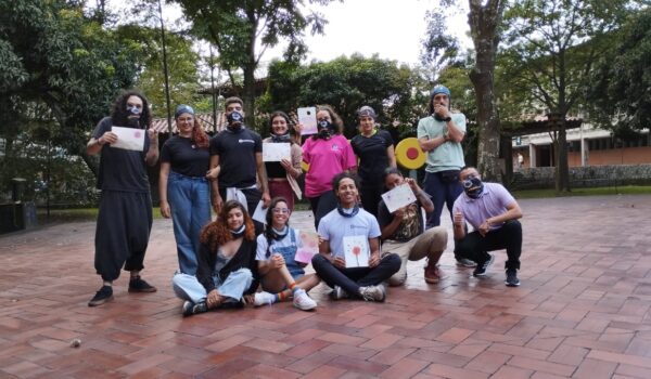 Kinesfera Lab – Carolina Arbelaez y Stefany Tamayo