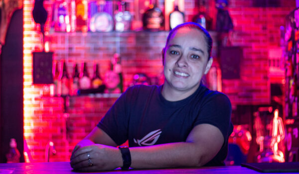 Mónica Bernal – Propietaria de Vamos Pa’llá Bar
